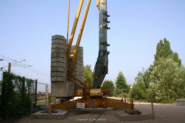 _Schellenbergbr_cke__14._August_2010___Feuerwehr_sp_lt_Bewehrung____33_.jpg