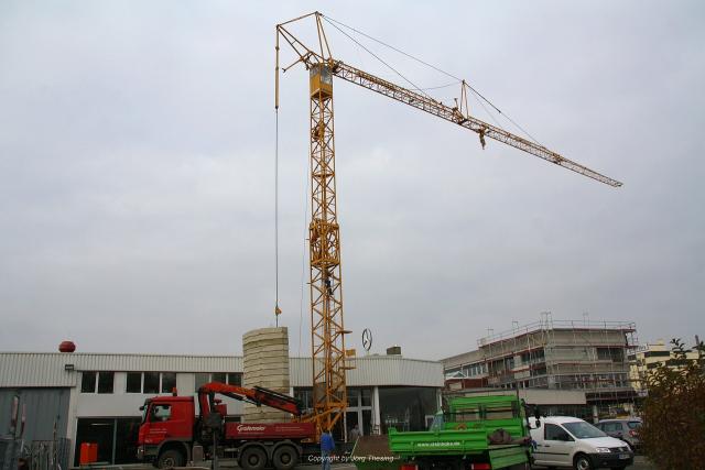 _Liebherr_71_K_bei_Beresa_26._November_2010_071.jpg