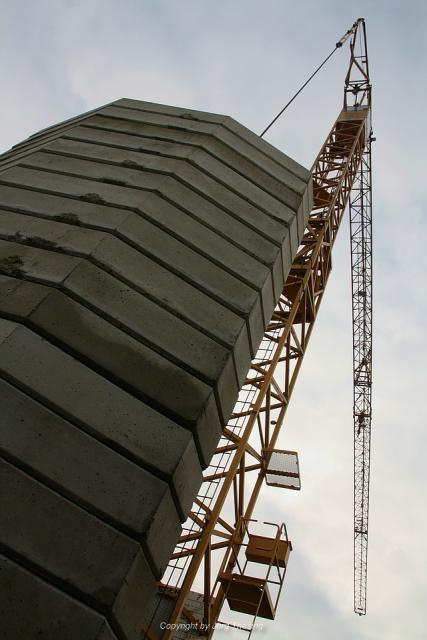 _Liebherr_71_K_bei_Beresa_26._November_2010_074.jpg