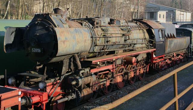 _Dampflokomotive_Henschel_Baujahr_1940__28._November_2010.jpg