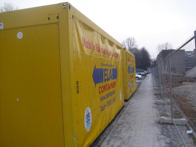 DSCI2420__Anlieferung_Wohncontainer.JPG