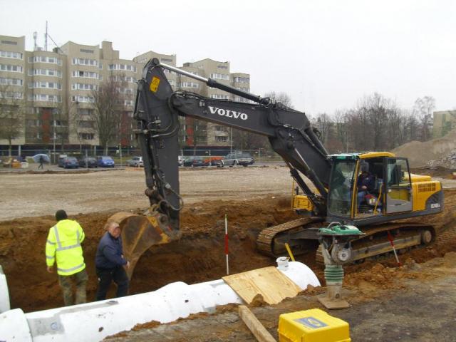 Hochbau_02__Rohrleitungsbau.JPG