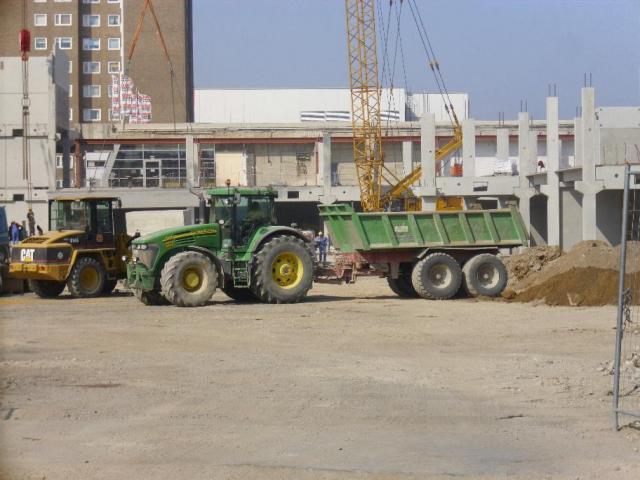 29.03.2011__058__John_Deere_7920.JPG