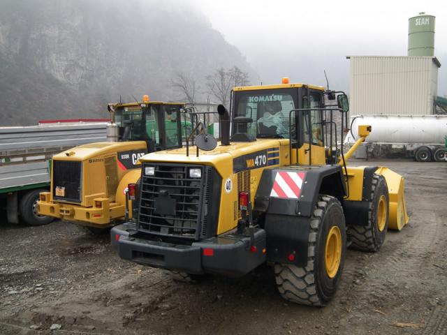 komatsu_wa470_3.jpg