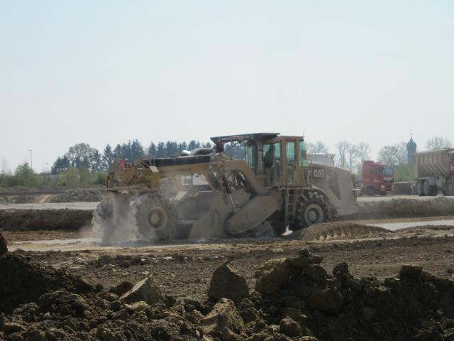 Copyright___Maulwurfmax_2011.Stetter_CATERPILLAR_RM500_19.4.2011_2.jpg