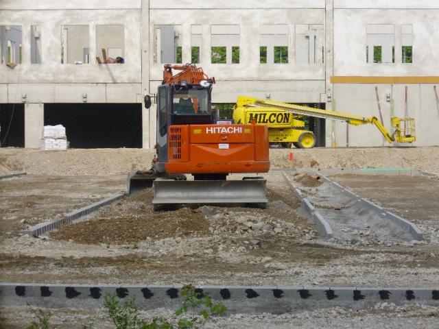 28.04.2011__018__Hitachi_Zaxis_ZX_85_USBLC.JPG