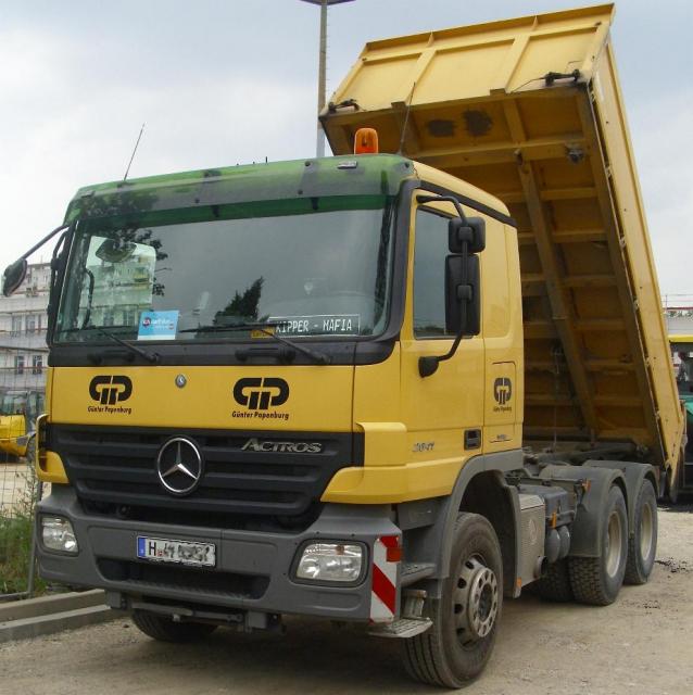 __Mercedes_benz_Actros__MP2__2641_6x4_2_K___GP_G_nter_Papenburg_AG_.JPG