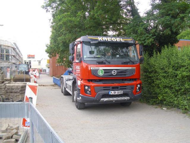 74__Volvo_FMX_410___Kregel_Containerdienst_Entsorgungsgesellschaft_mbH_.JPG