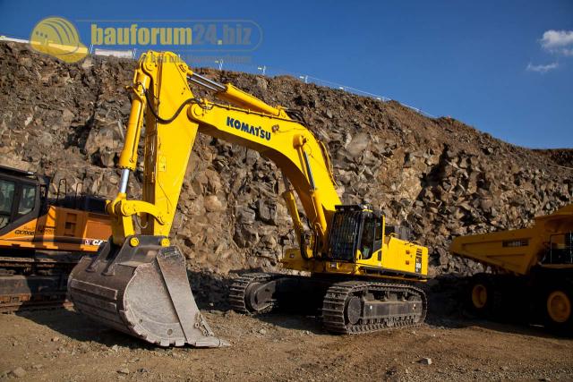 Komatsu_steinexpo_2011__1_.JPG