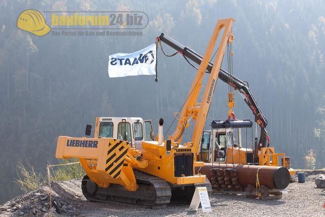 45_Liebherr_SR714_Wertach2011.JPG