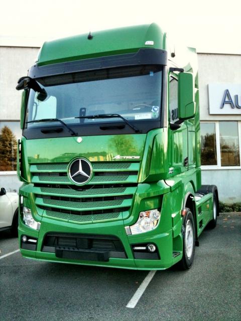 Actros.JPG