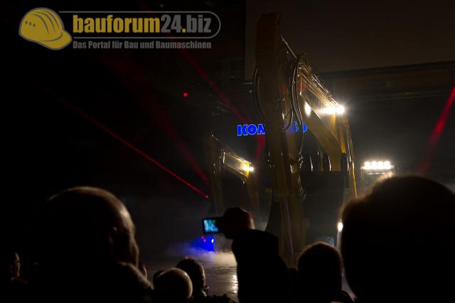 komatsu_uk_new_castle_2012_76.jpg