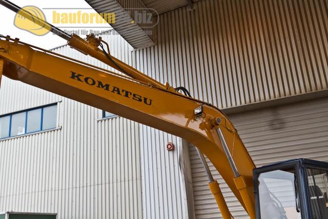 komatsu_uk_new_castle_2012_132.jpg