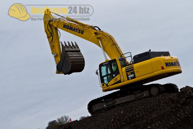 komatsu_uk_new_castle_2012_105.jpg