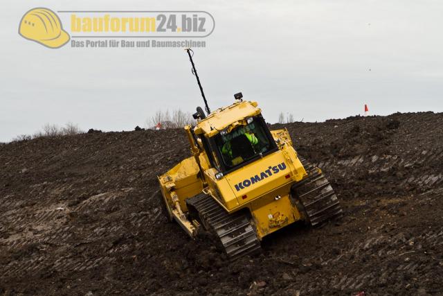 komatsu_uk_new_castle_2012_118.jpg