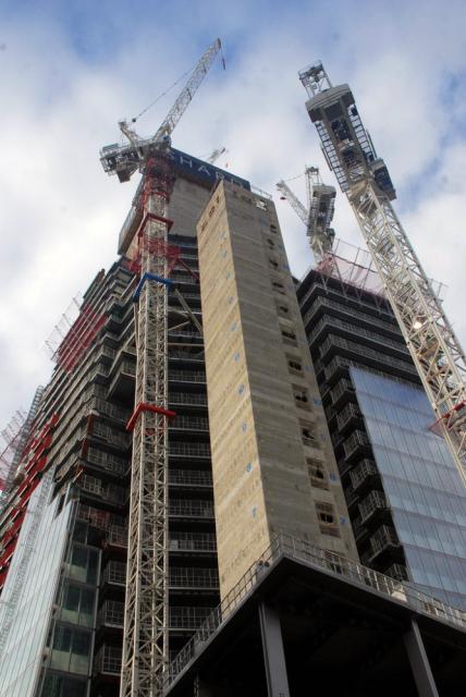 Terex_London_Shard_1.jpg