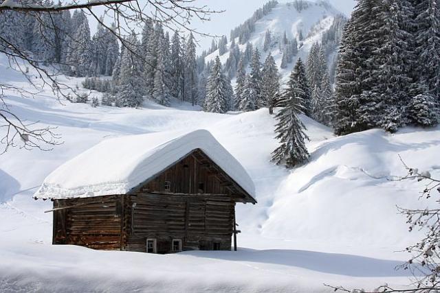 B_rgundth_tte_Walsertal_im_Winter_2012_005.JPG