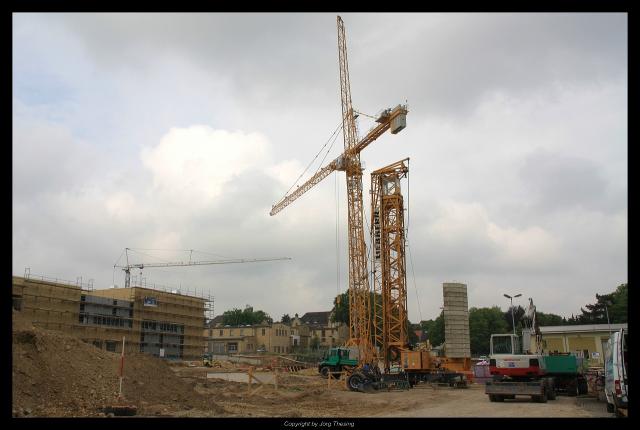 _Liebherr_71_K_Uni_Osnabr_ck_Juni_2012__39_.jpg