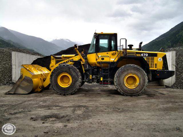 komatsu_wa470_1.jpg