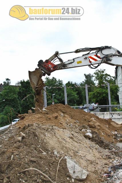 Autobahn_40_Baustelle_A40_Essen__86.JPG