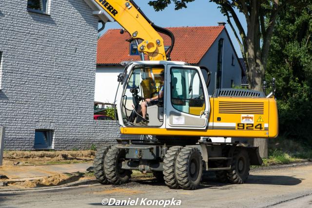 Liebherr_924_2.jpg