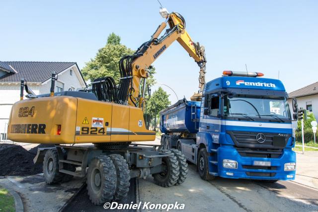 Liebherr_924_bel_d_Fendirch_Axor_1.jpg