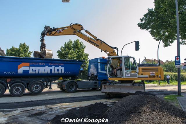 Liebherr_924_bel_d_Fendrich_Axor_4.jpg