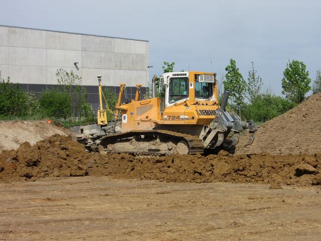 Copyright___Maulwurfmax_2012.LIEBHERR_PR_724_29.4.2011_2.jpg