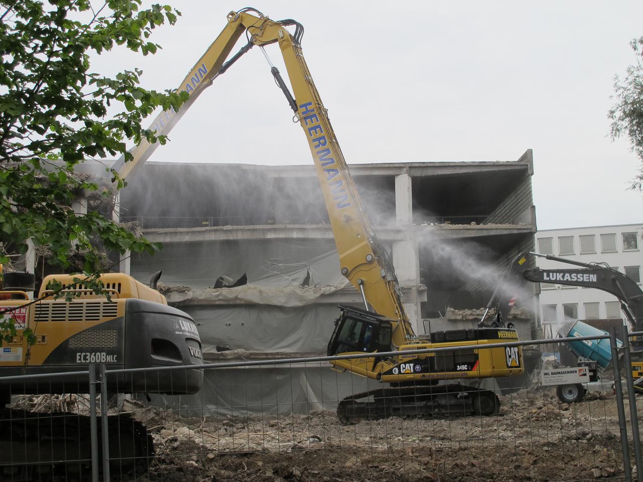 Abbruch Parkhaus Essen - Seite 9 - Abbruch & Rückbau - Baumaschinen ...