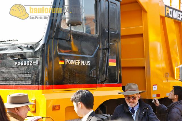 bauma_China_Shanghai_2012__72.jpg