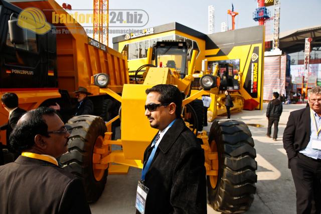 bauma_China_Shanghai_2012__74.jpg