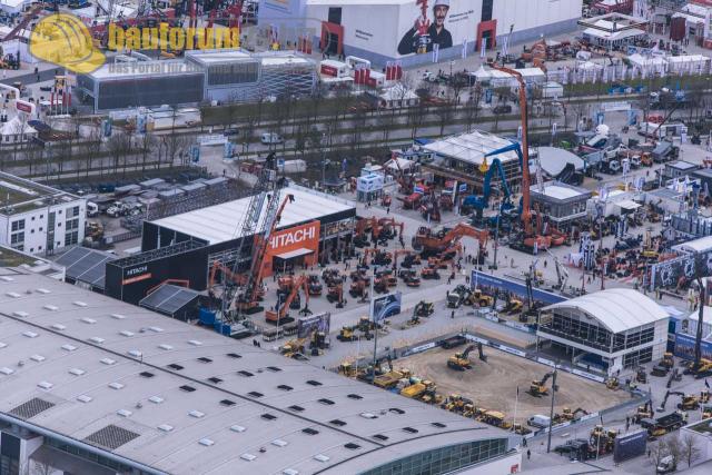 Zeppelin_Flueg_Bauma_2013_13.jpg