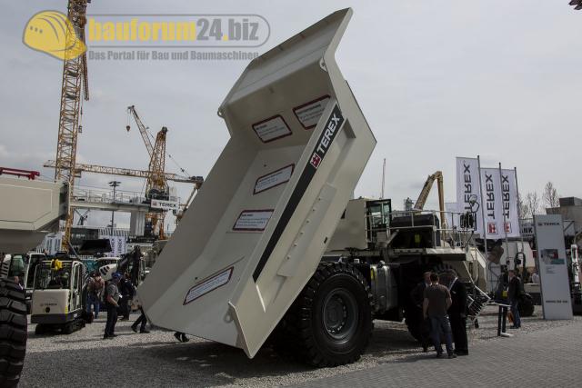 Terex_Fuchs_Bauma_2013_18.jpg