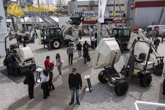 Terex_Fuchs_Bauma_2013_23.jpg