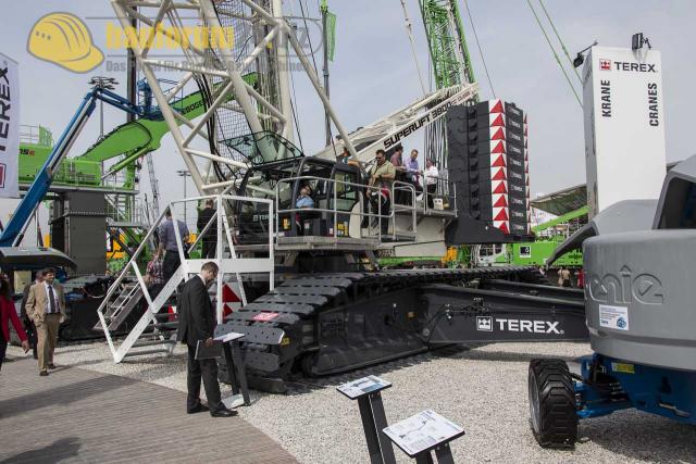 Terex_Fuchs_Bauma_2013_24.jpg