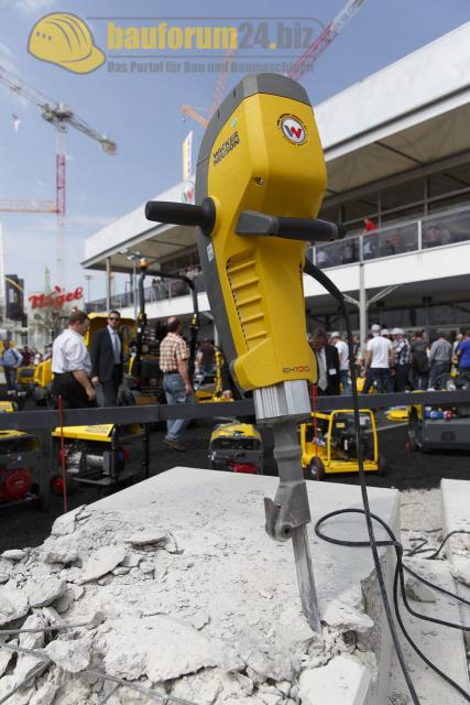 Wacker_Neuson_Bauma_2013_47.jpg