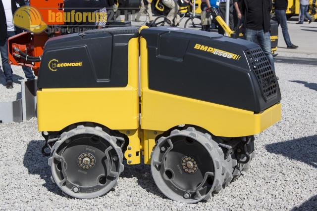 Bomag_Bauma_2013_3.jpg