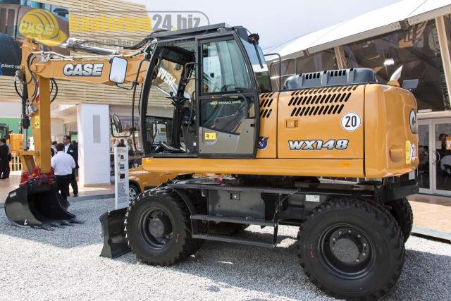 Case_Bauma_2013_9.jpg