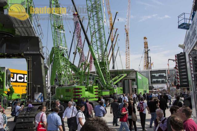 Sennebogen_Bauma_2013_13.jpg