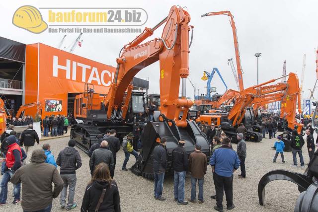 Hitachi_Bauma_2013_18.jpg