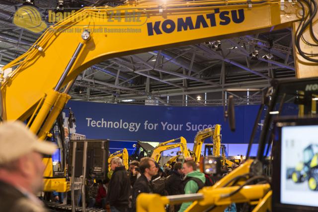 Komatsu_Bauma_2013_5.jpg