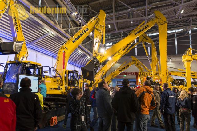 Komatsu_Bauma_2013_16.jpg