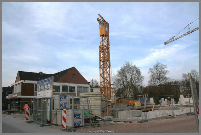 _Liebherr_56_K_Oldenburg_04._April_2013__0_.jpg