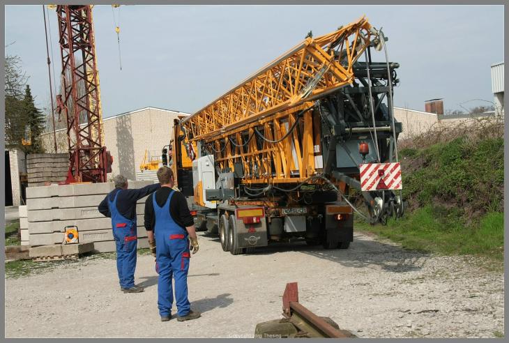 _Liebherr_81_K_25._April_2012__17_.jpg