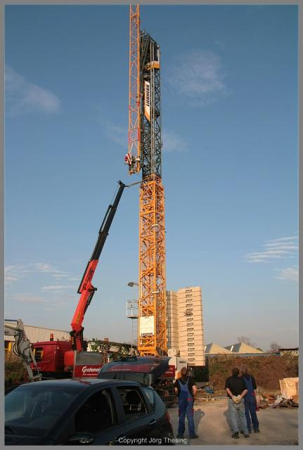 _Liebherr_81_K_25._April_2012__70_.jpg