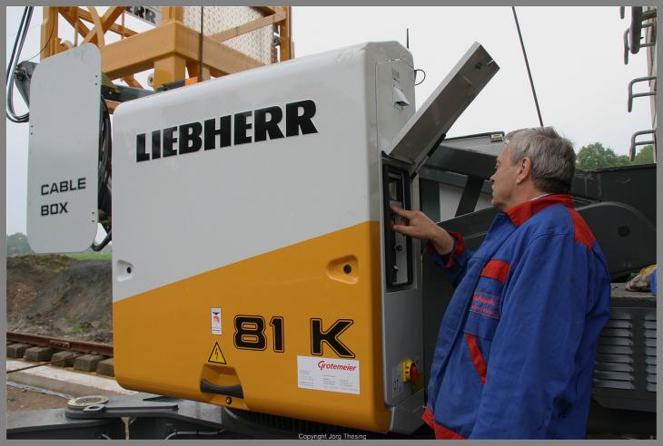 _Liebherr_81_K_Steinhagen_Mai_2013__41_.jpg