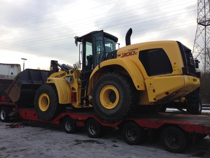 New Holland Construction/CNH Global Post-23175-1391590582_thumb