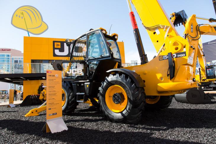 JCB_540_200_1.jpg