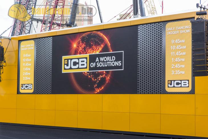 conexpo2014_jcb_2.jpg