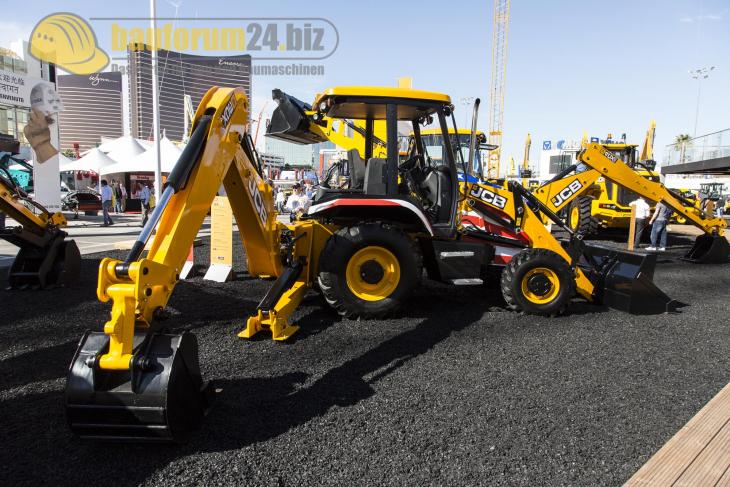 conexpo2014_jcb_35.jpg